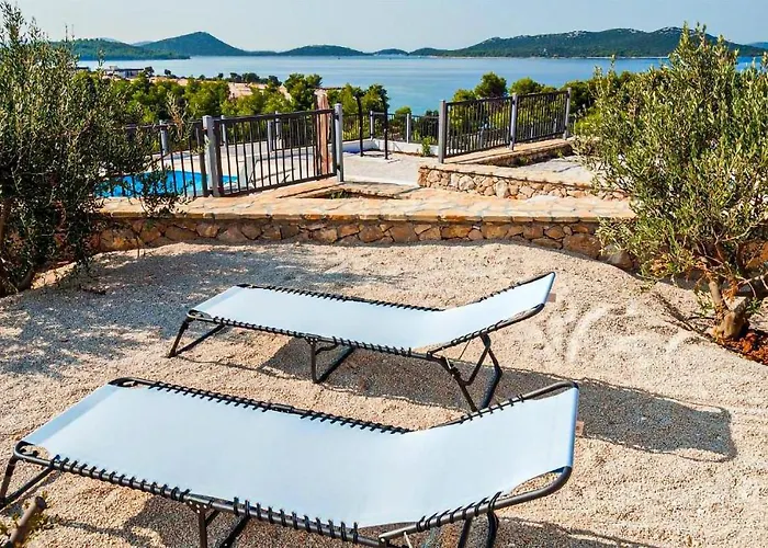 2 Bedroom Gorgeous Home In Drage Tatil Evi Drage