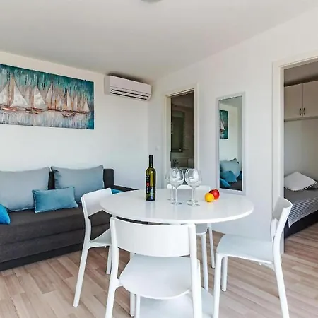 Lovely Home In Drage With Wifi 度假居