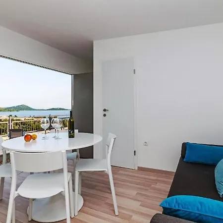 Lovely Home In Drage With Wifi 度假居